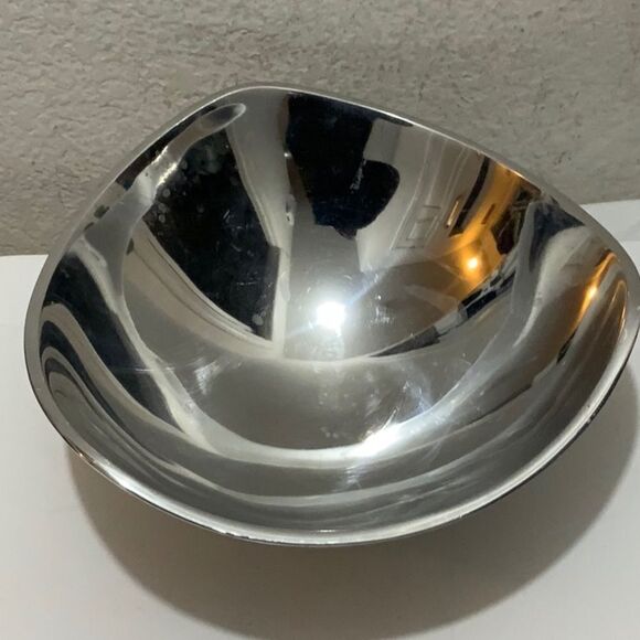 Nambe 528 Triangle Three Cornered Bowl Vintage 1967 - Picture 2 of 4